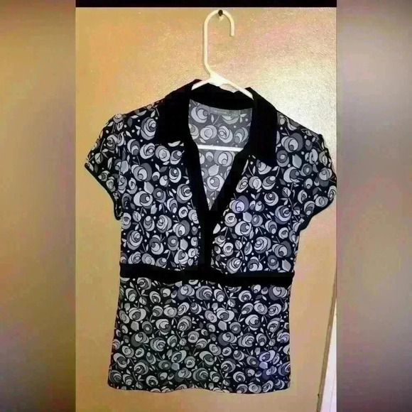 Apt9 stretch top‎ - Picture 1 of 3